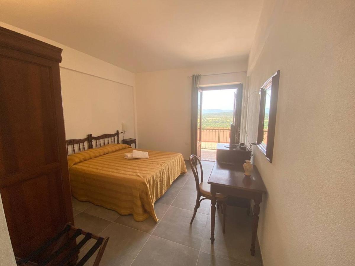 Hotel Ispinigoli Dorgali Εξωτερικό φωτογραφία