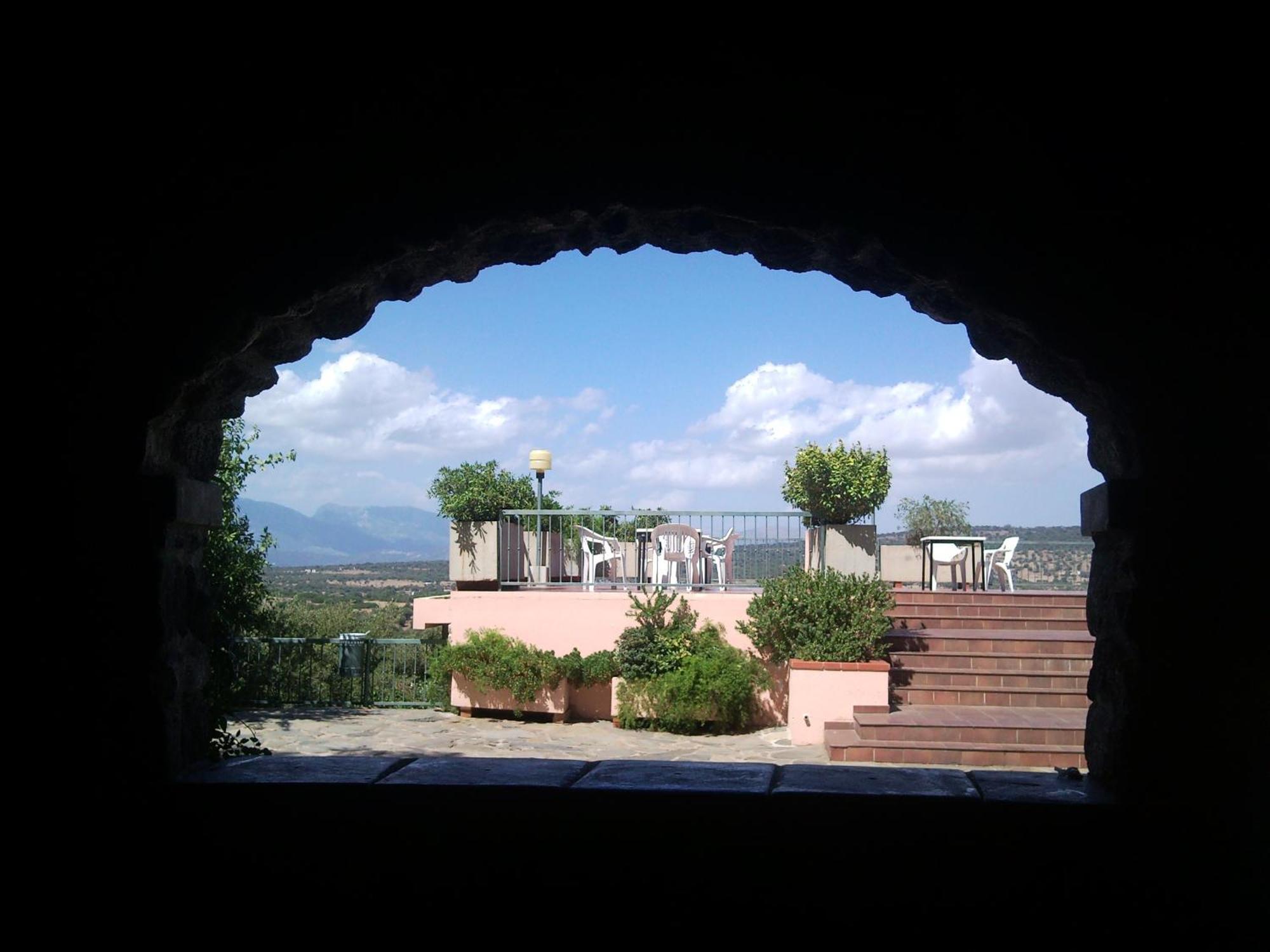 Hotel Ispinigoli Dorgali Εξωτερικό φωτογραφία
